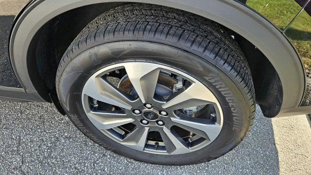 new 2025 Ford Escape car, priced at $34,695