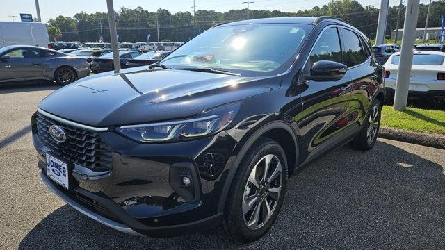 new 2025 Ford Escape car, priced at $34,695