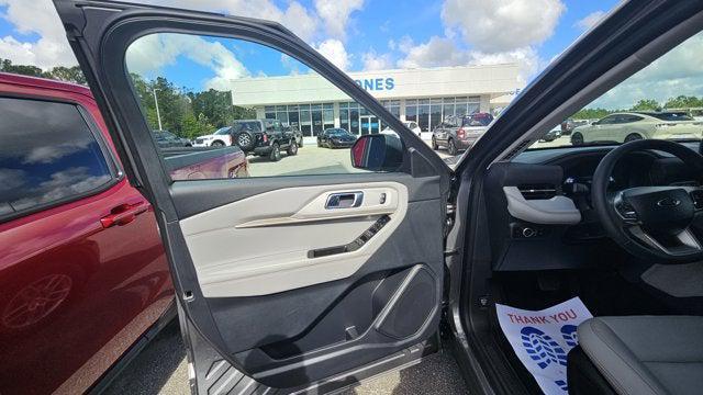 new 2025 Ford Explorer car, priced at $44,165