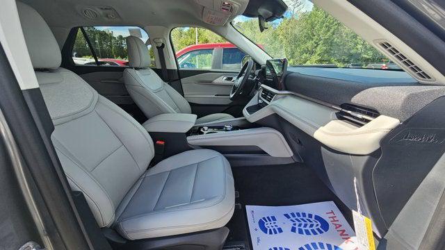 new 2025 Ford Explorer car, priced at $44,165