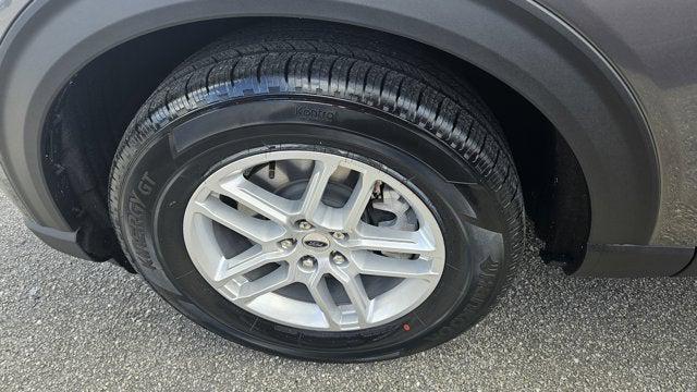 new 2025 Ford Explorer car, priced at $44,165