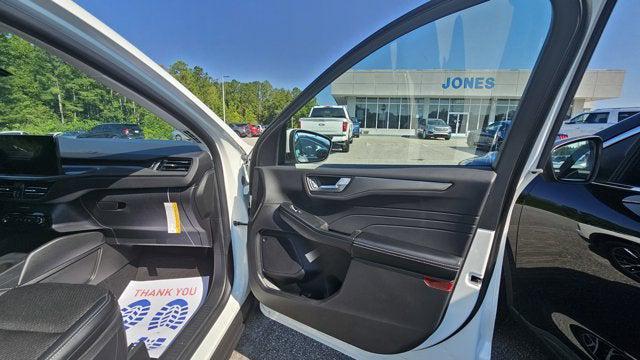 new 2025 Ford Escape PHEV car, priced at $30,142