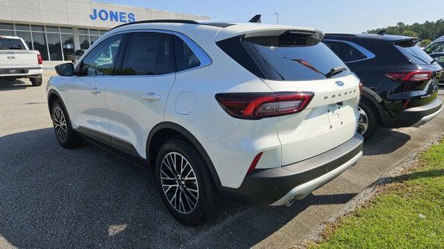 new 2025 Ford Escape PHEV car, priced at $30,142