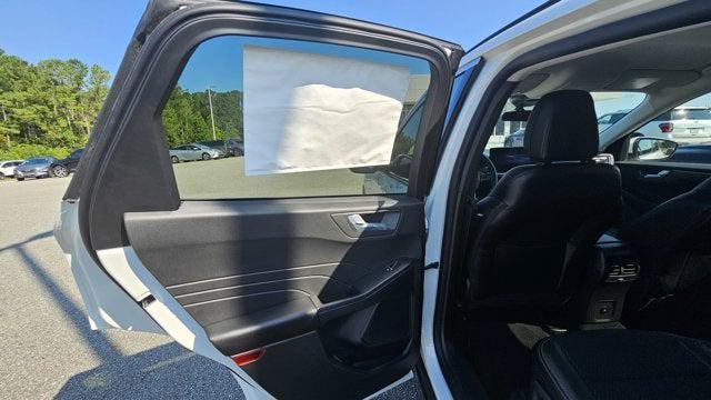 new 2025 Ford Escape PHEV car, priced at $30,142