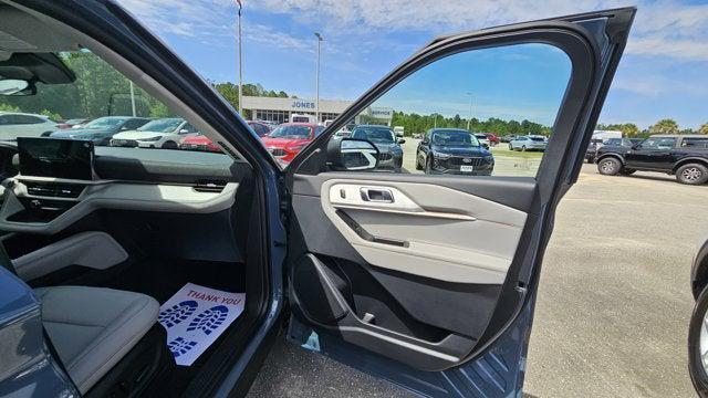 new 2025 Ford Explorer car, priced at $46,160