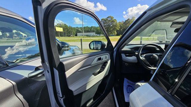 new 2025 Ford Explorer car, priced at $44,325