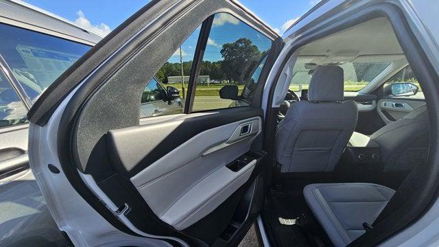 new 2025 Ford Explorer car, priced at $44,325