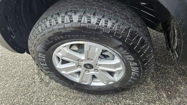 new 2025 Ford Ranger car, priced at $33,310