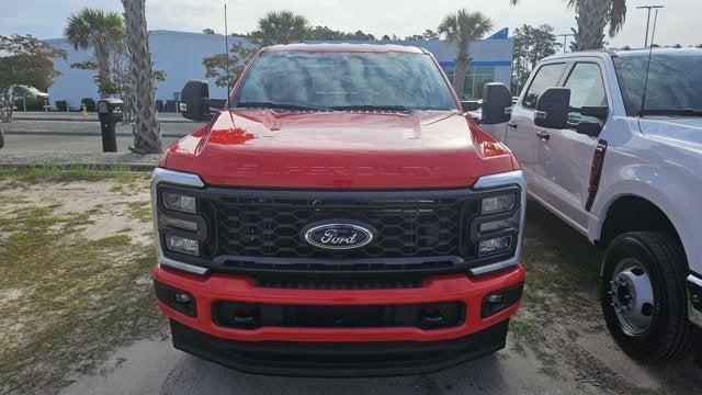 new 2025 Ford F-350 car, priced at $60,690