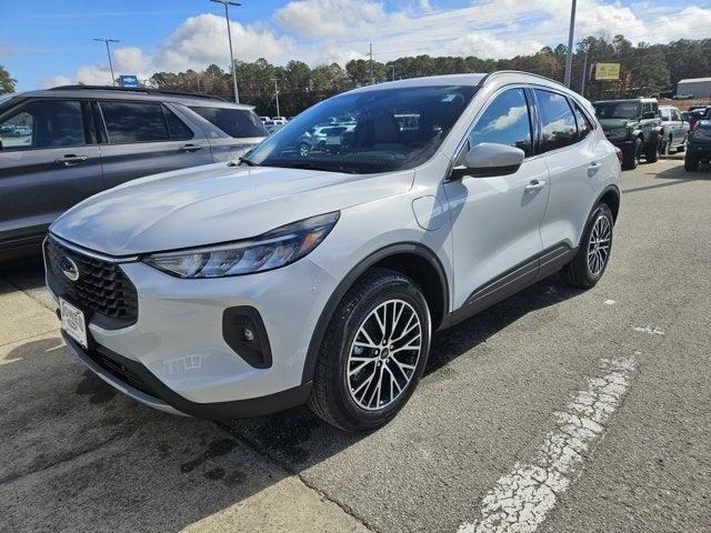 new 2025 Ford Escape car, priced at $39,055