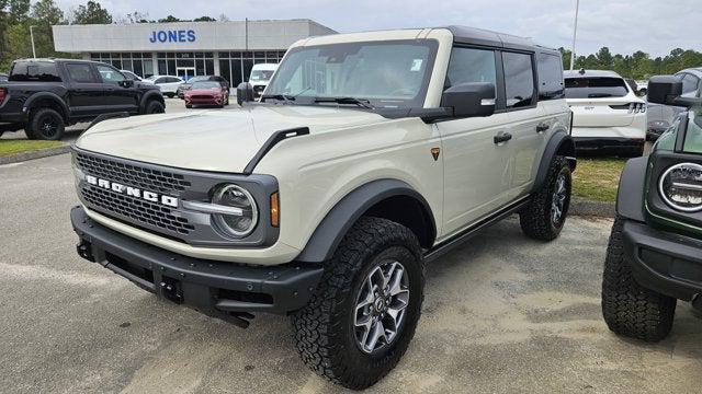 new 2025 Ford Bronco car, priced at $61,710