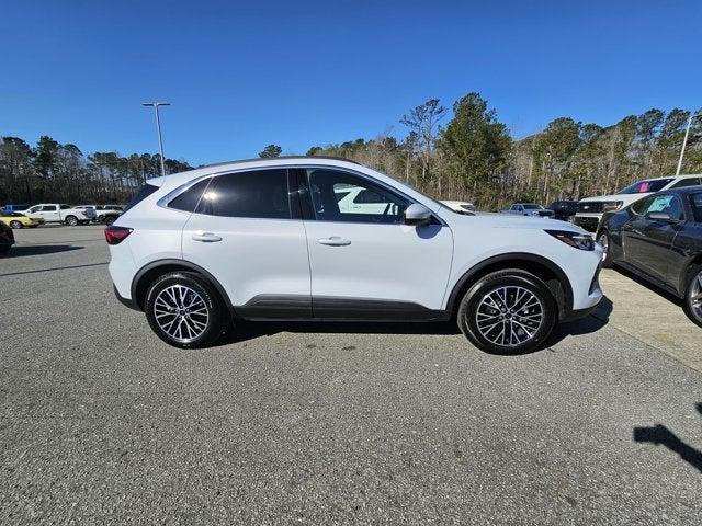new 2025 Ford Escape car, priced at $33,693