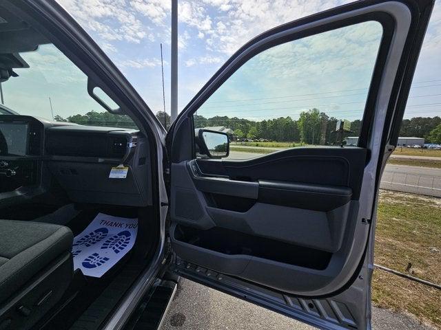 new 2025 Ford F-150 car, priced at $55,682