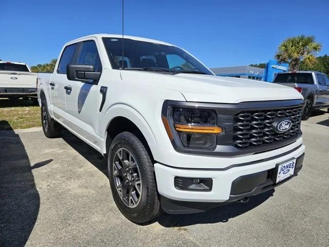 new 2024 Ford F-150 car, priced at $49,030