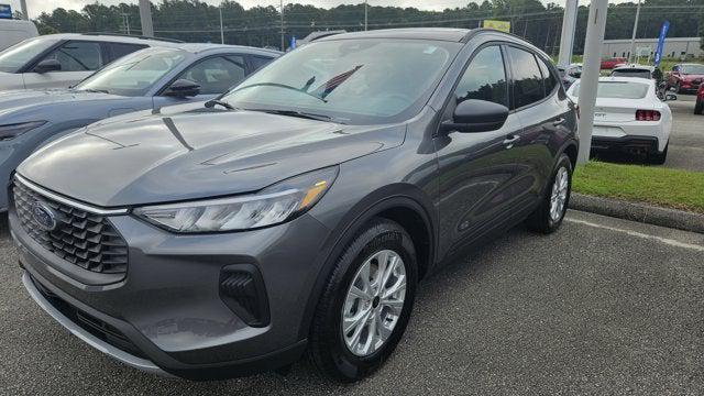 new 2025 Ford Escape car, priced at $30,440