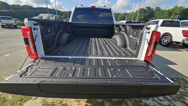 new 2025 Ford F-250 car, priced at $91,865