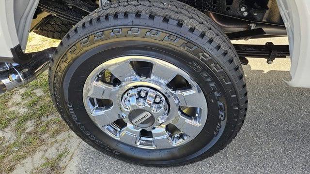 new 2025 Ford F-250 car, priced at $91,865