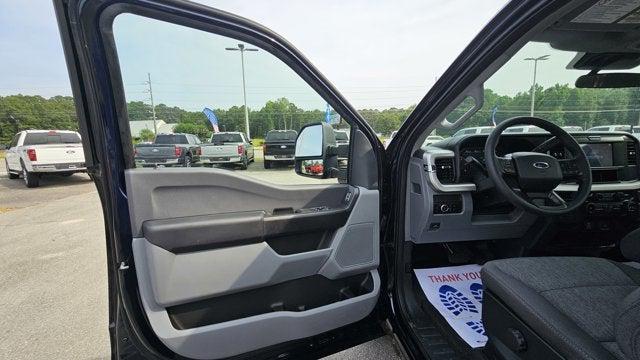 new 2025 Ford F-350 car, priced at $61,420