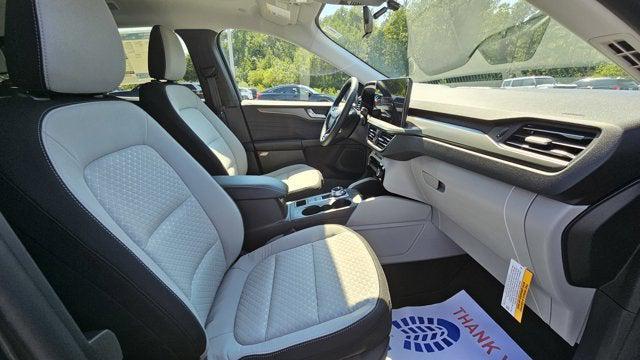 new 2025 Ford Escape car, priced at $35,220