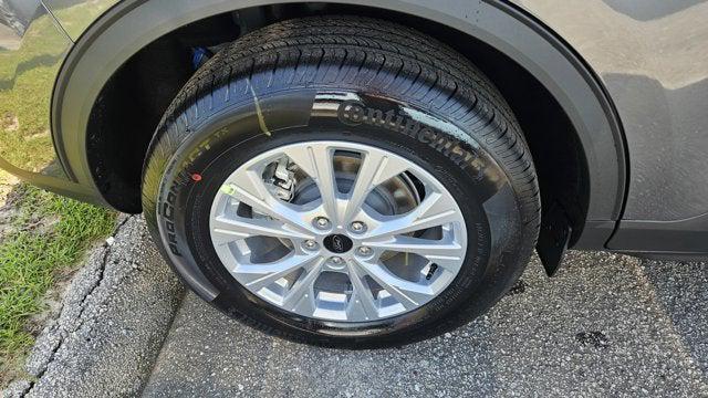 new 2025 Ford Escape car, priced at $35,220