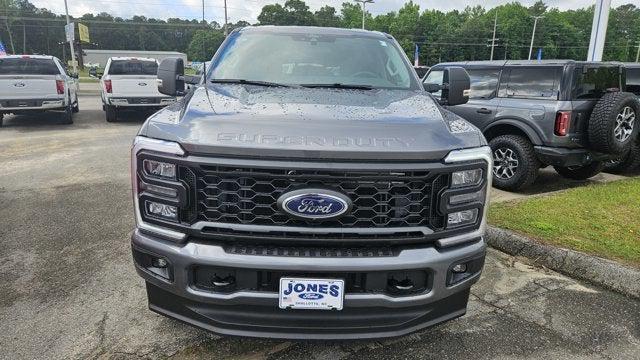 new 2025 Ford F-250 car, priced at $60,250