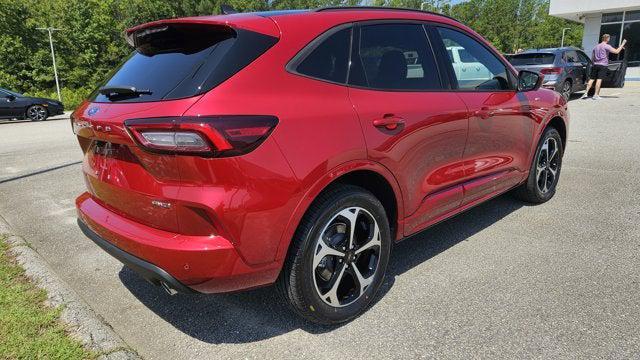 new 2025 Ford Escape car, priced at $38,300