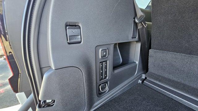 new 2025 Ford Expedition car, priced at $76,780