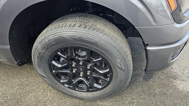 new 2025 Ford F-150 car, priced at $45,295