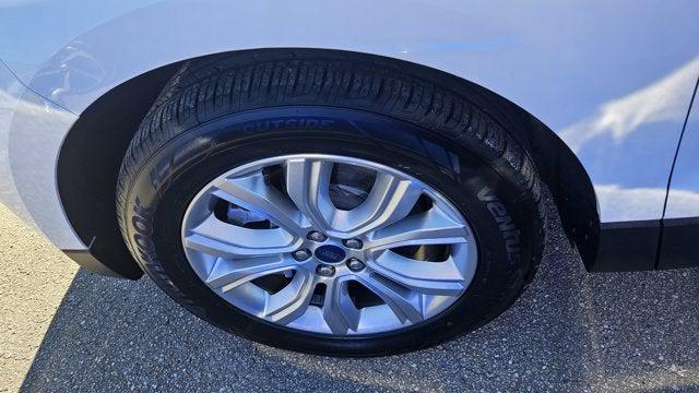 used 2022 Ford Edge car, priced at $34,999