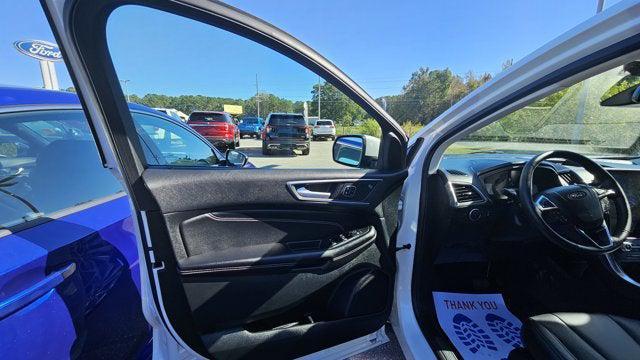 used 2022 Ford Edge car, priced at $34,999