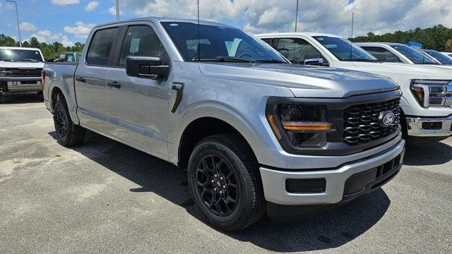 new 2025 Ford F-150 car, priced at $45,095