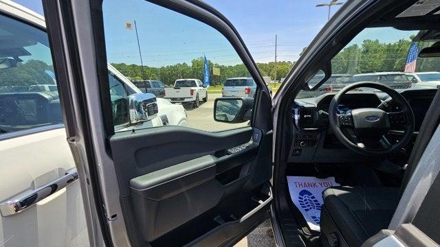new 2025 Ford F-150 car, priced at $45,095