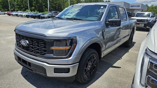 new 2025 Ford F-150 car, priced at $45,095