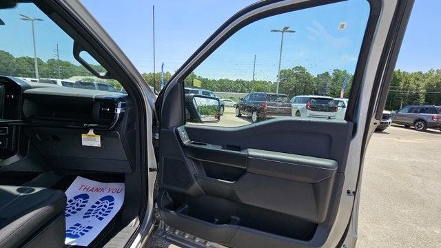 new 2025 Ford F-150 car, priced at $45,095