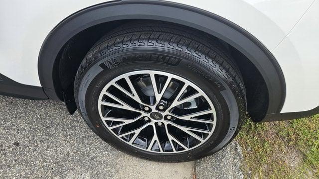 new 2025 Ford Escape PHEV car, priced at $39,710