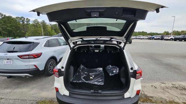 new 2025 Ford Escape PHEV car, priced at $39,710