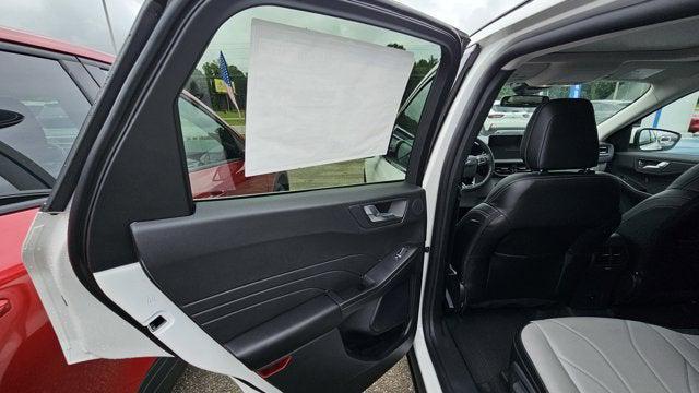 new 2025 Ford Escape PHEV car, priced at $41,210