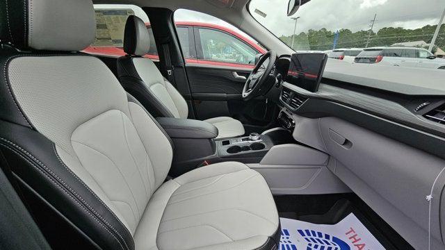 new 2025 Ford Escape PHEV car, priced at $41,210