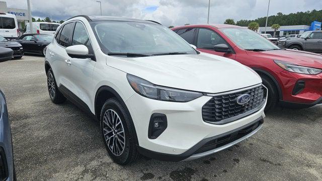 new 2025 Ford Escape PHEV car, priced at $41,210