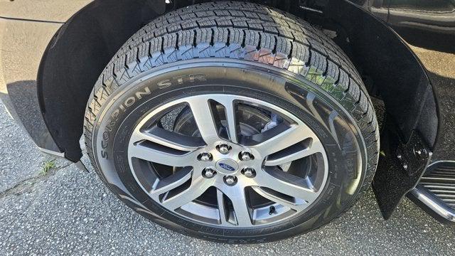 used 2022 Ford Expedition Max car, priced at $51,999