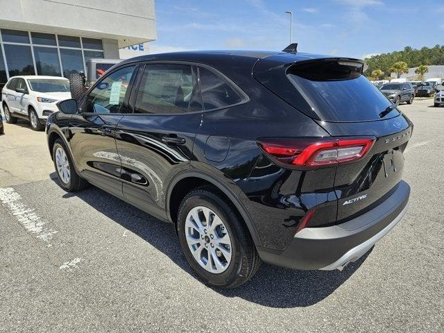 new 2025 Ford Escape car, priced at $28,674