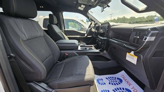 new 2025 Ford F-150 car, priced at $45,295