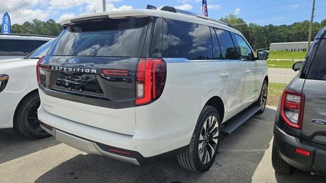 new 2025 Ford Expedition car, priced at $81,135