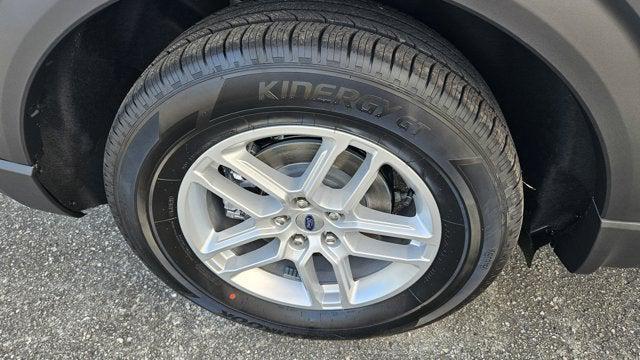 new 2025 Ford Explorer car, priced at $44,165