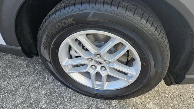 new 2025 Ford Explorer car, priced at $44,165