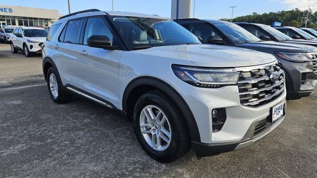 new 2025 Ford Explorer car, priced at $44,165
