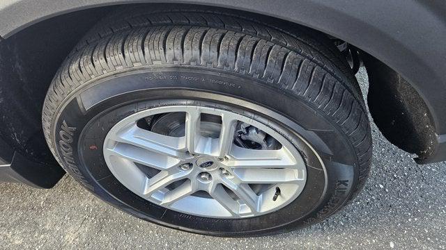 new 2025 Ford Explorer car, priced at $44,165