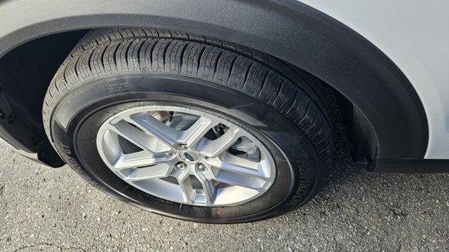 new 2025 Ford Explorer car, priced at $44,165