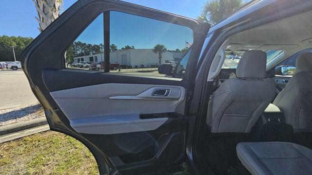 new 2025 Ford Explorer car, priced at $44,165