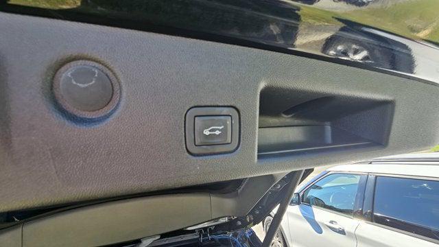 used 2023 Chevrolet Equinox car